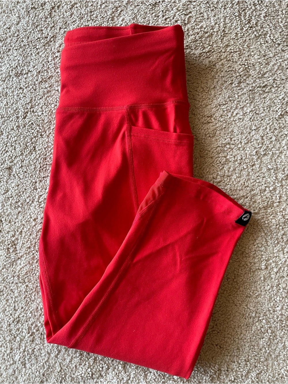 Oiselle Bright Red Women’s Leggings with Side and Back Zipper Pocket